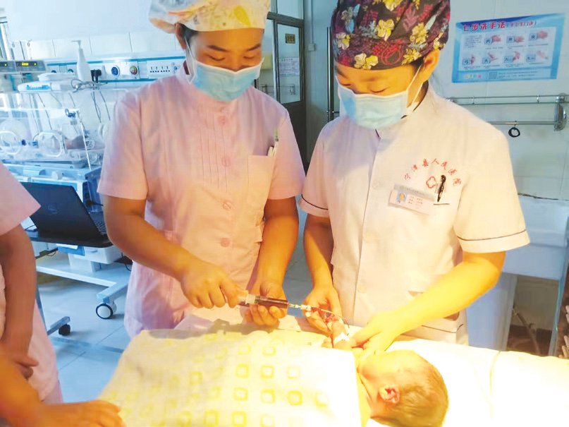 宁南县妇婴监护型护送